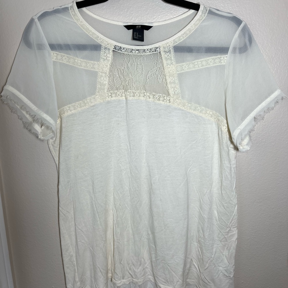 H & M lace woman’s blouse